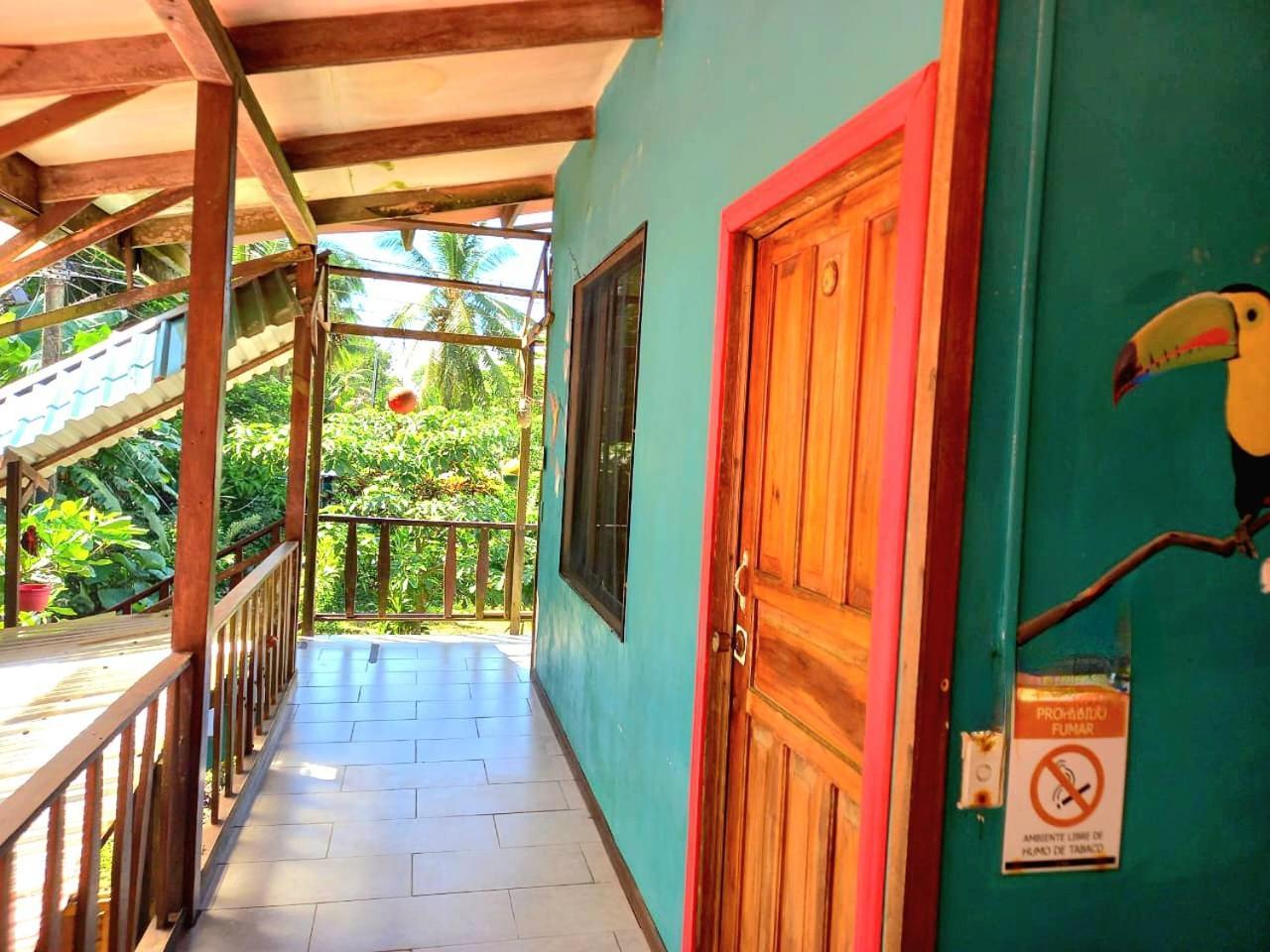 Tortuguero Adventures Beach House Exteriör bild
